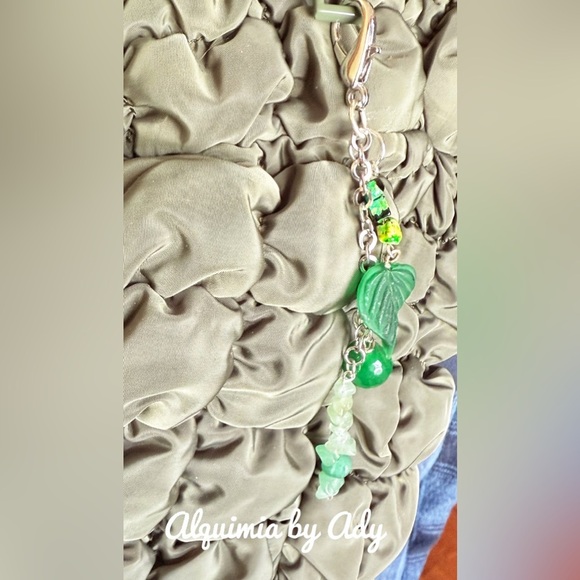Jade aventurine chunky gemstone keychain Bag charm - Picture 1 of 4